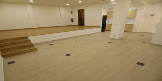 Estudio / local sector Literatos