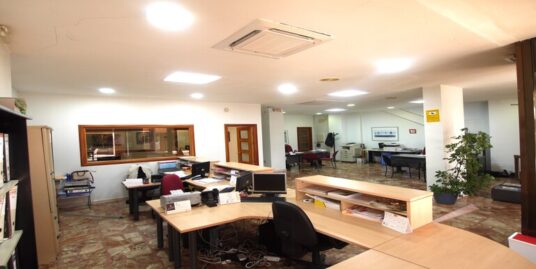 Local Tres Cantos Avda. Colmenar Viejo