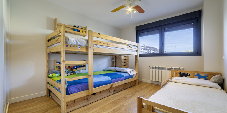 Calle Letonia 4, Tres Cantos (16 de 27)