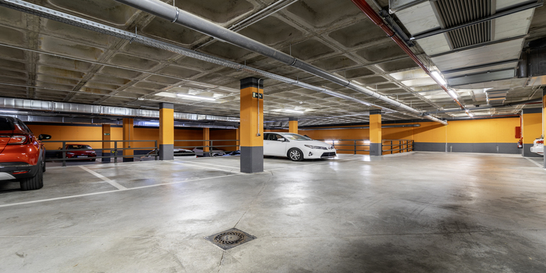 Calle Letonia 4, Tres Cantos (22 de 27)