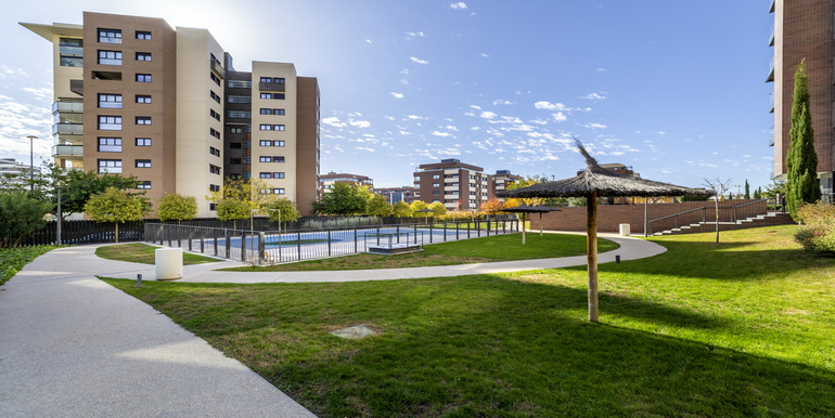 Calle Letonia 4, Tres Cantos (26 de 27)