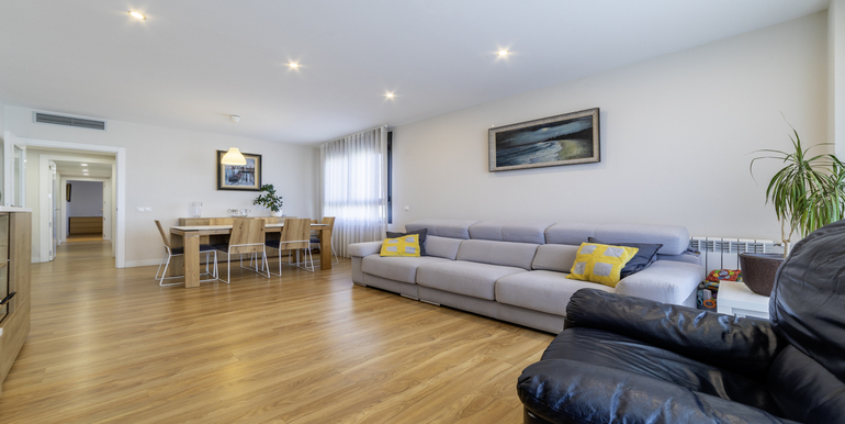 Calle Letonia 4, Tres Cantos (9 de 27)